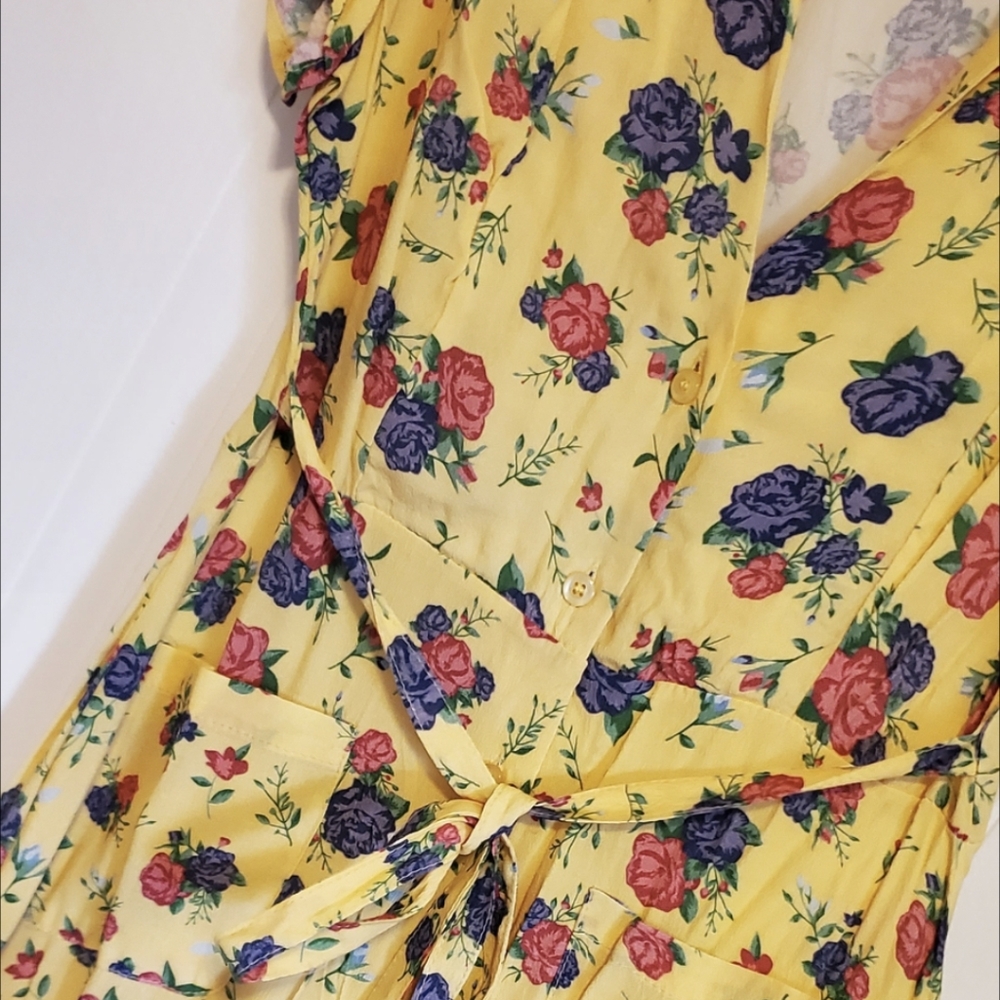 Cute Summer Dress NWOT